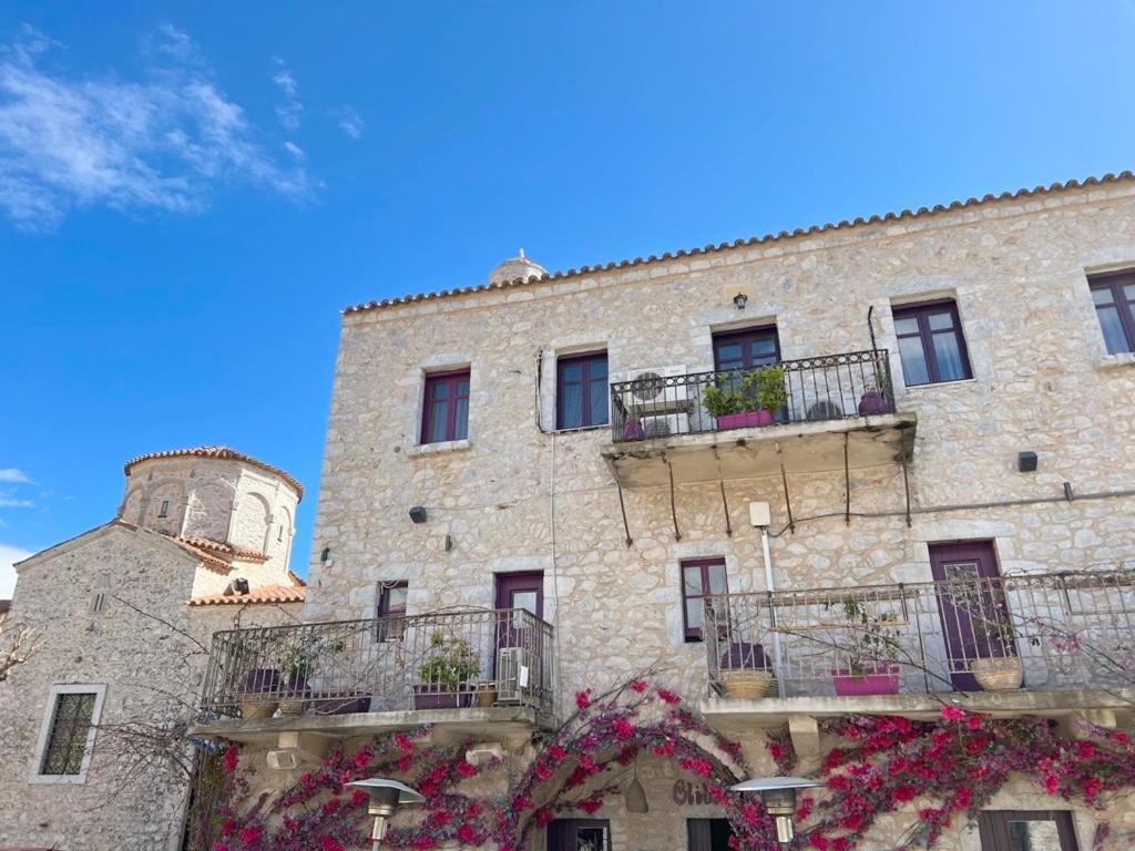 Kir-Yiannis Stonehouse @Areopoli Apartment Exterior photo
