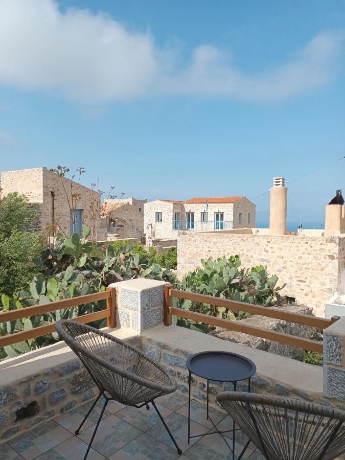 Kir-Yiannis Stonehouse @Areopoli Apartment Exterior photo